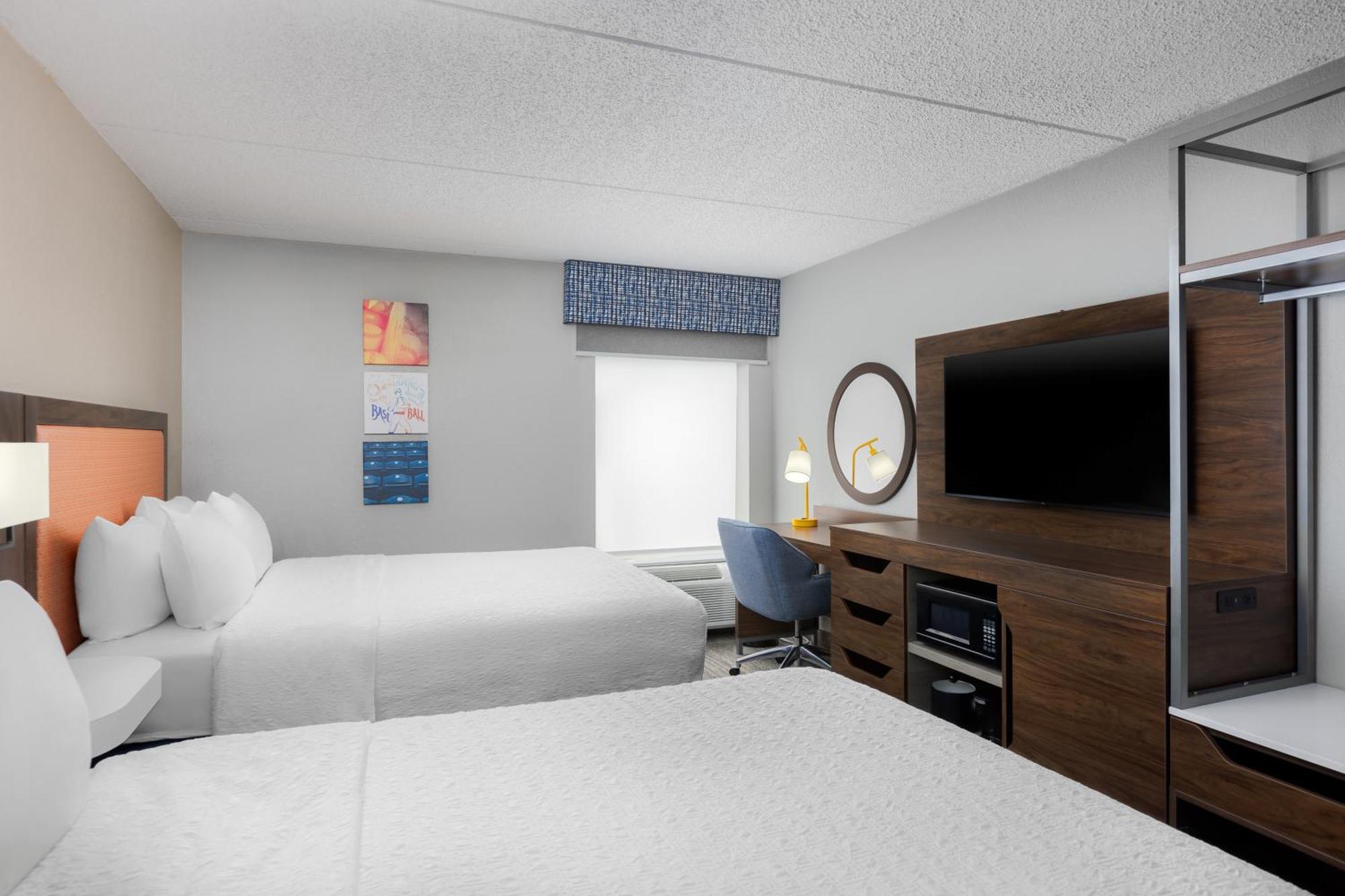 Hampton Inn Louisville Airport Fair/Expo Center Extérieur photo