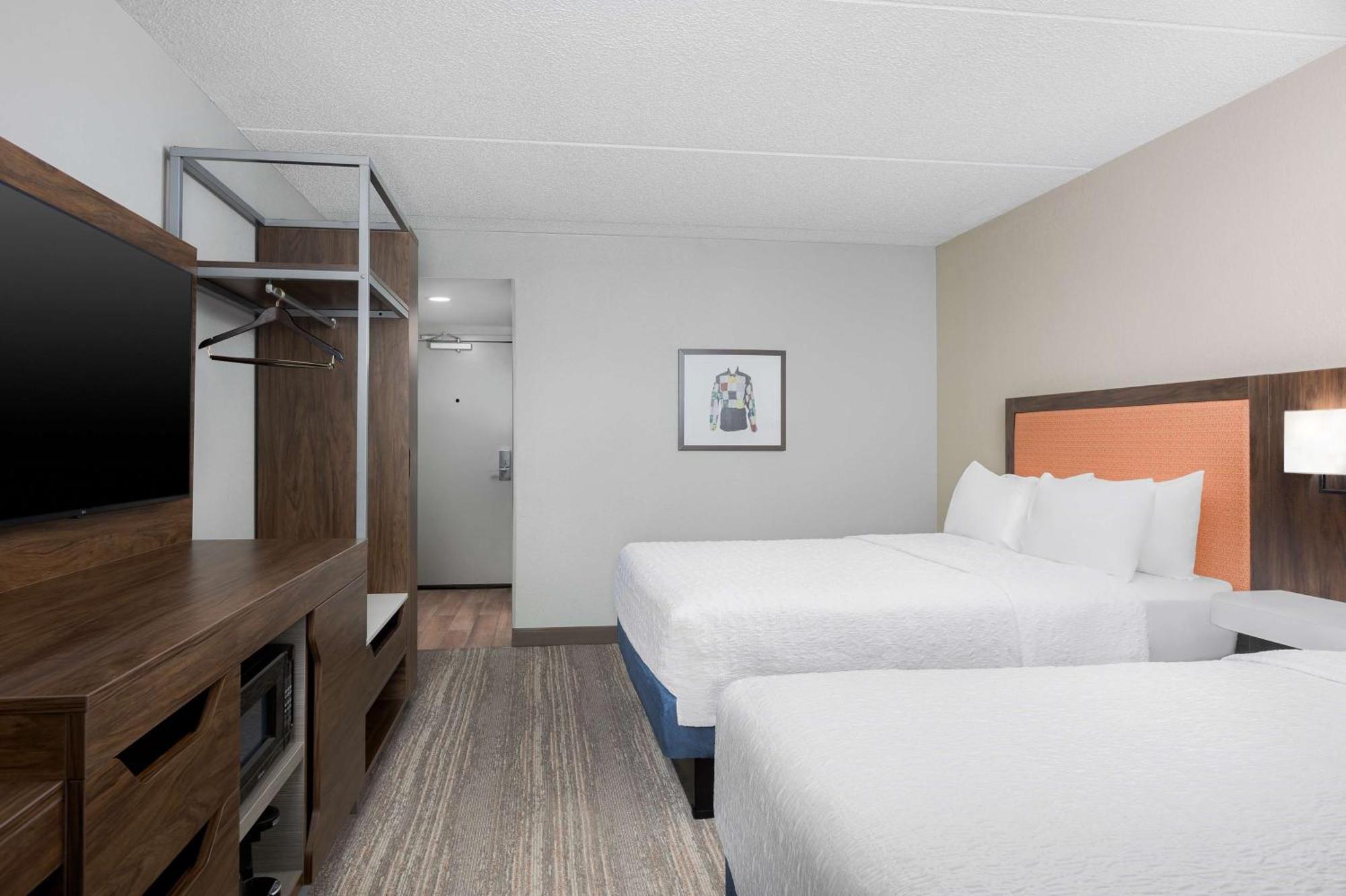 Hampton Inn Louisville Airport Fair/Expo Center Extérieur photo